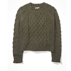 American Eagle Olive Green Chunky Cable Knit Boyfriend Sweater Size M